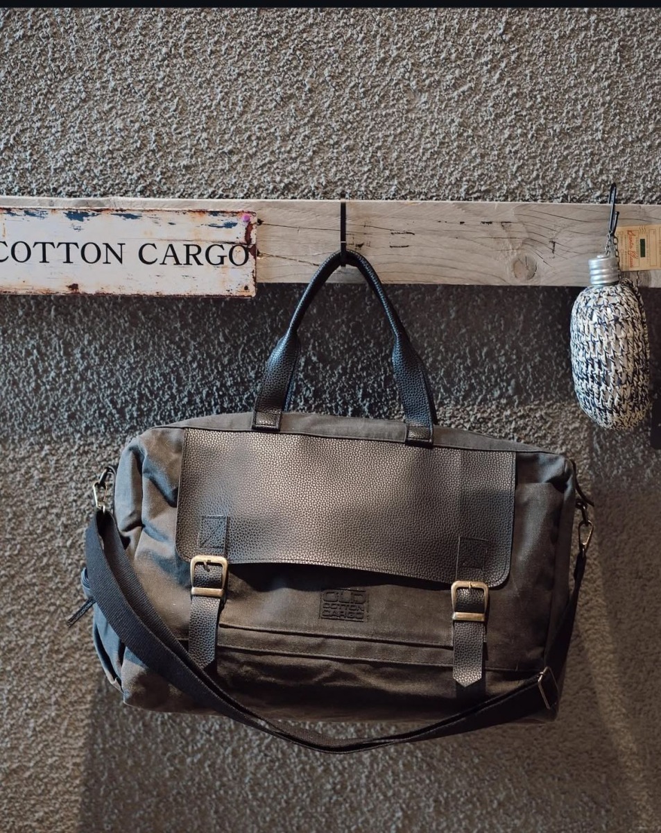 Siyah Renk Vintage Tarz Omuz Ve El Çantası